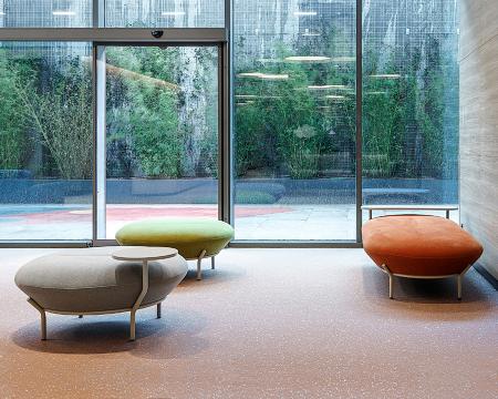OFFICE FURNITURE PICTURE $i