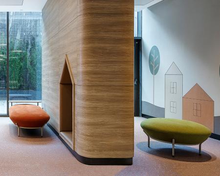 OFFICE FURNITURE PICTURE $i